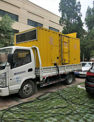 渭滨发电车出租-柴油发电机组排烟系统设计要求及其考虑因素