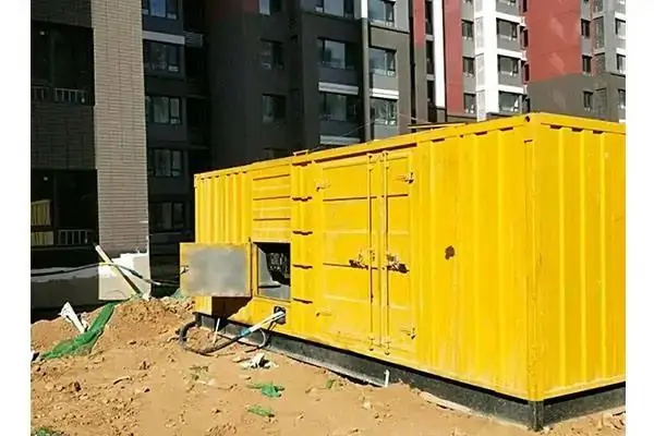 渭滨发电机租赁中燃油压力过低会对发动机的哪些部件造成损坏？